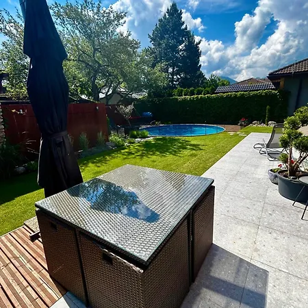 Katarina With Heated Pool Villa Liptovský Mikuláš