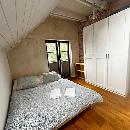 ヴィラ Katarina With Jacuzzi