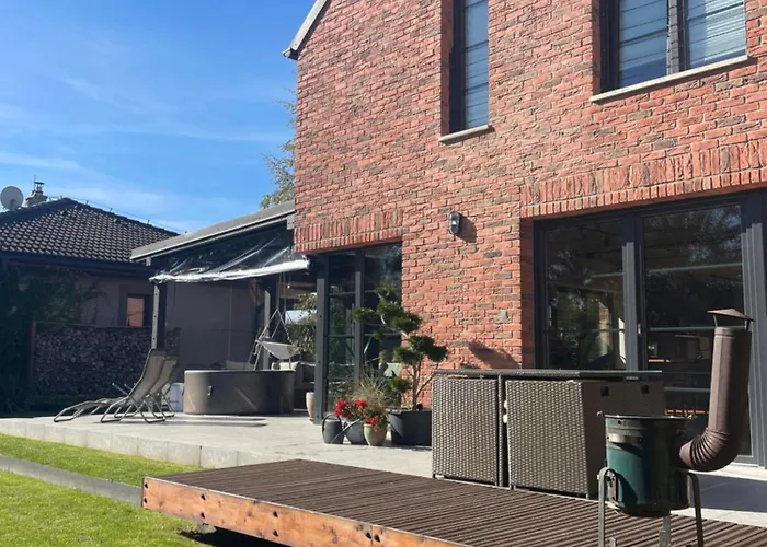 Katarina With Jacuzzi 빌라